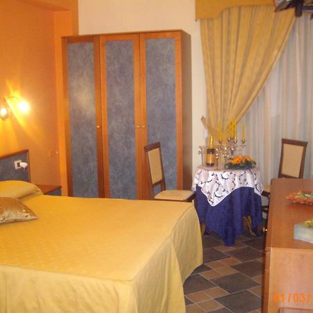 Hotel Blumentag Paola Extérieur photo