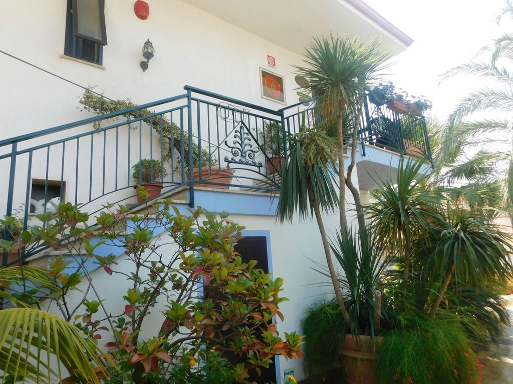 Hotel Blumentag Paola Extérieur photo