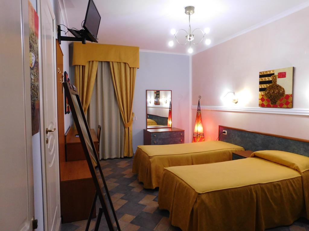 Hotel Blumentag Paola Extérieur photo