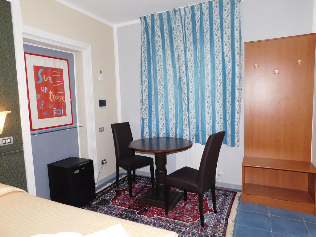 Hotel Blumentag Paola Extérieur photo